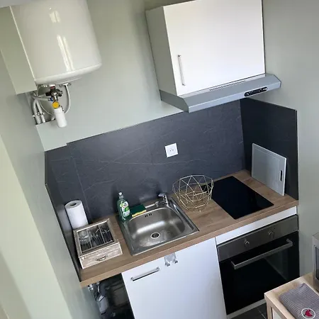 Proche Gare Apartment
